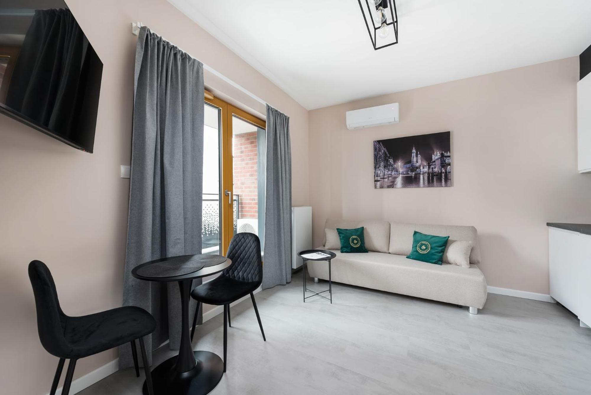 Central Apartments By Bed&Bath Краків Екстер'єр фото